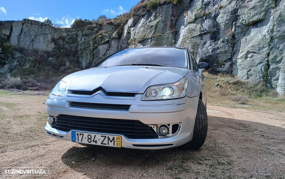 Citroën C4 2.0 HDi Exclusive - 1