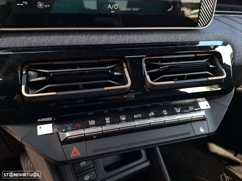 Renault 4 E-Tech 52 kWh Techno Autonomia Conforto - 20