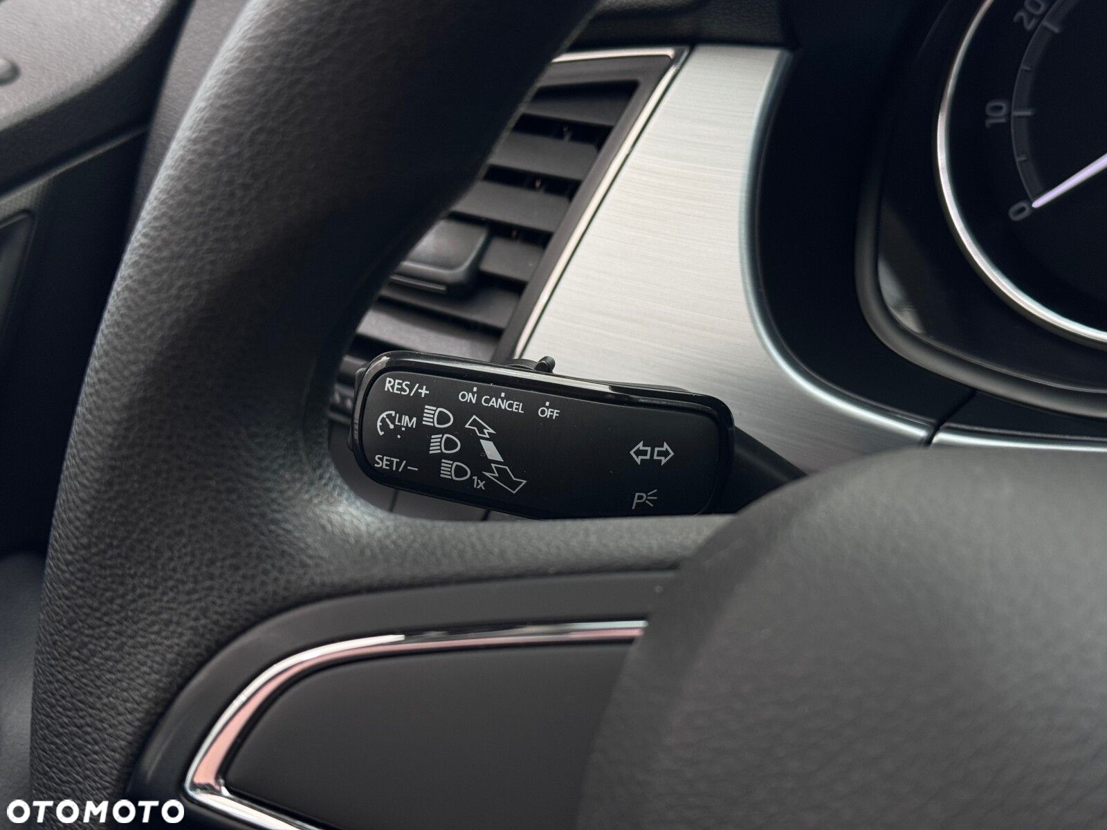 Skoda Fabia 1.0 Ambition - 23