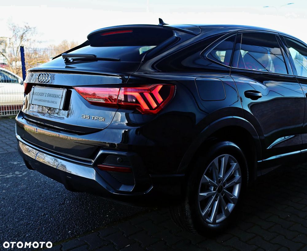 Audi Q3 Sportback - 15