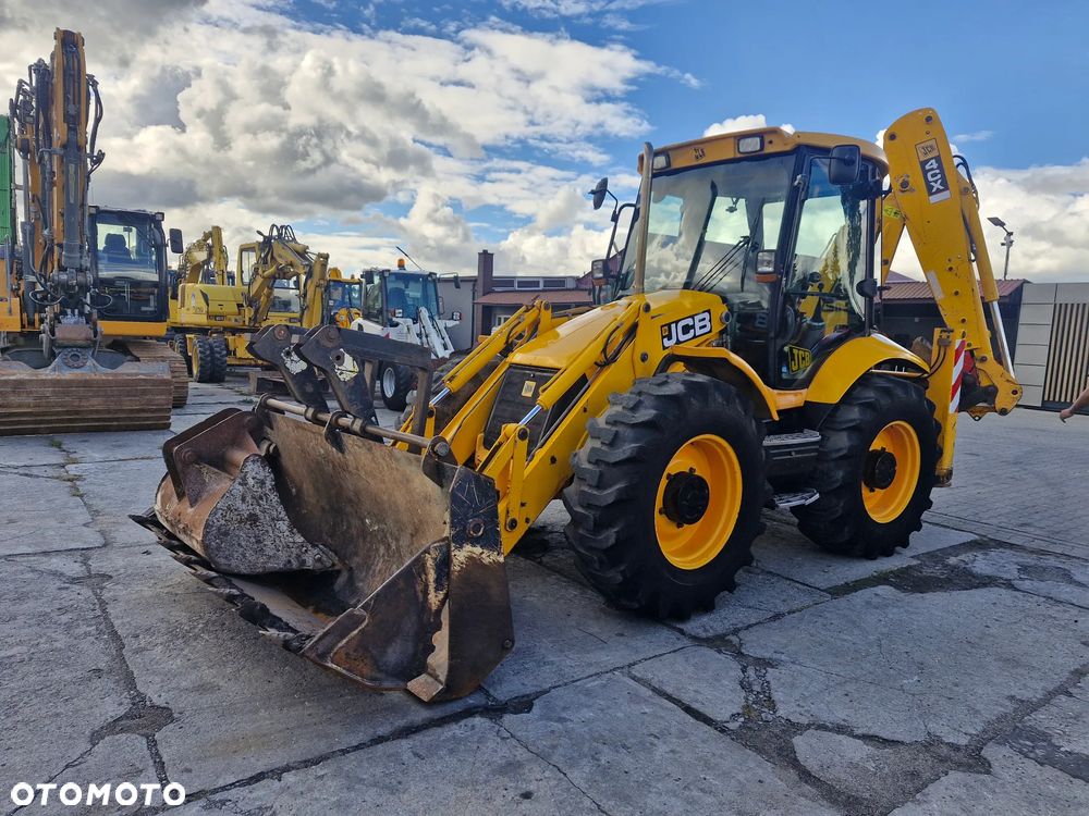 JCB 4cx - 2
