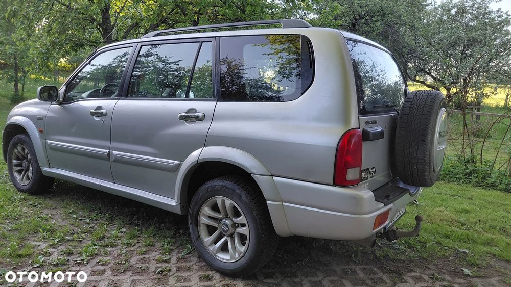 Suzuki Grand Vitara XL-7 2.0 TD Comfort - 8