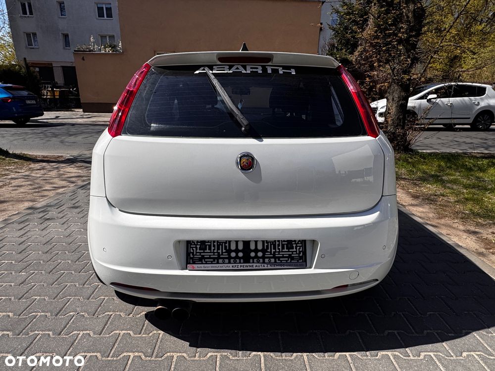 Fiat Grande Punto 1.4 T-Jet 16V Racing - 10