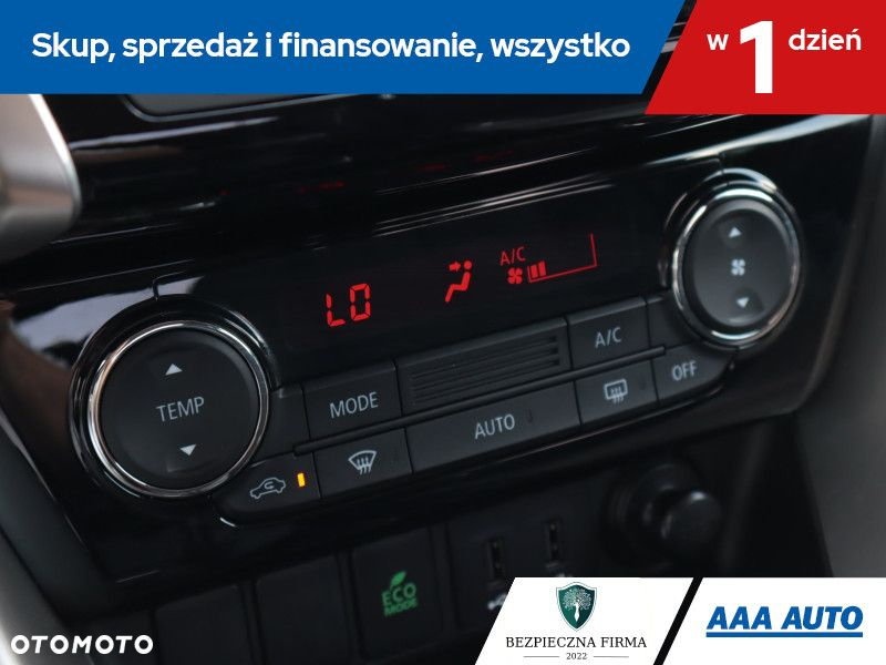 Mitsubishi Eclipse Cross - 17