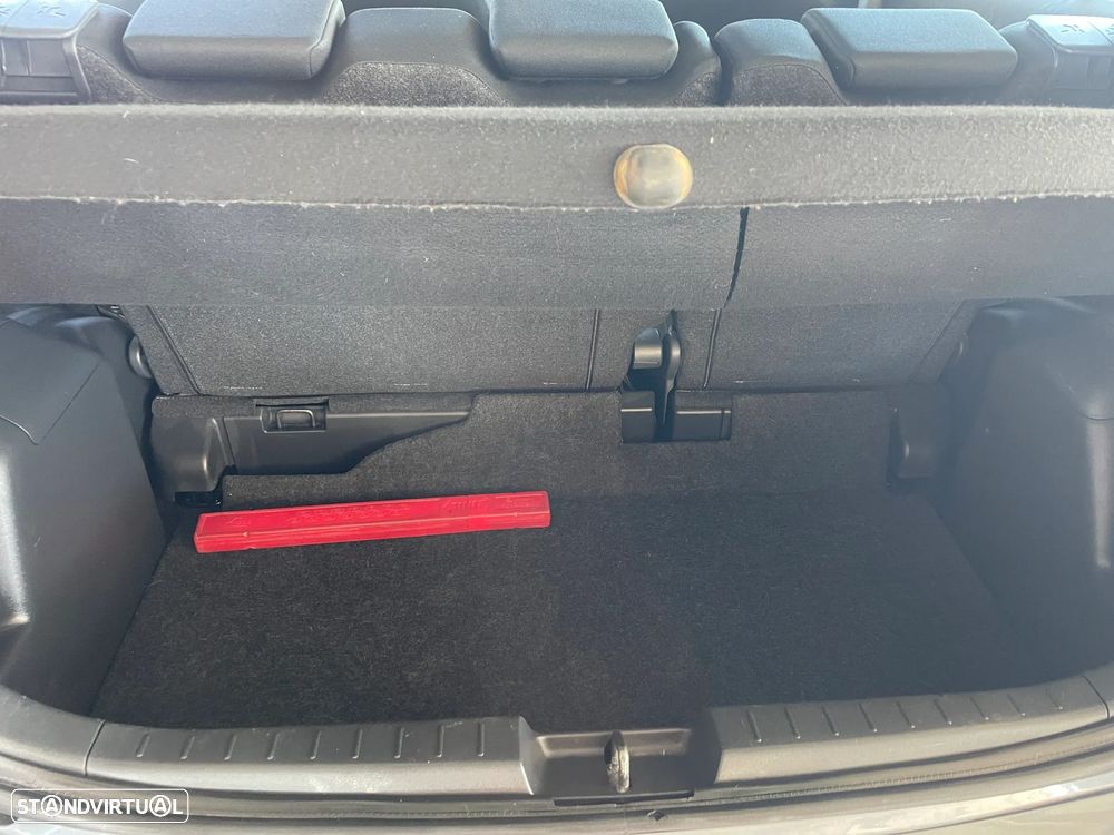 Toyota Yaris 1.0 VVT-i Comfort - 22