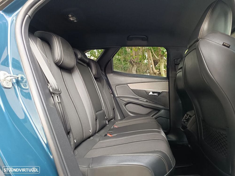 Peugeot 3008 1.2 PureTech GT EAT8 - 31