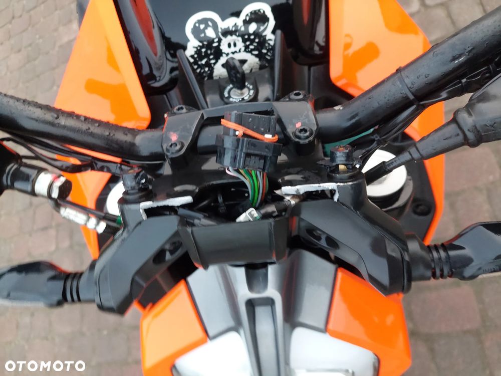 KTM Duke - 10