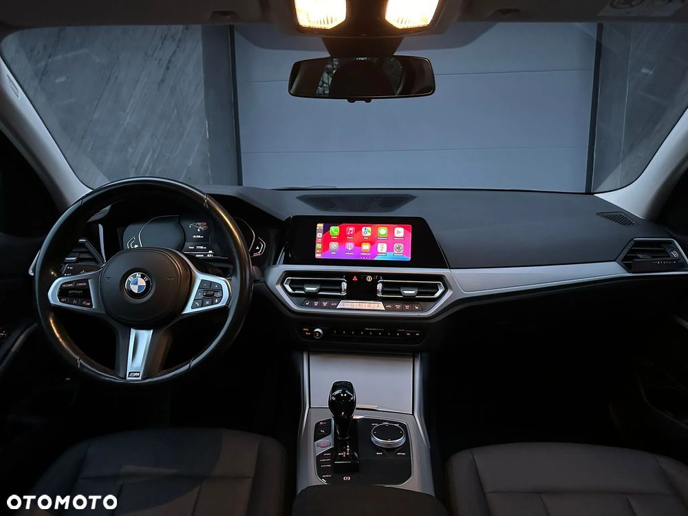 BMW Seria 3 320d - 5