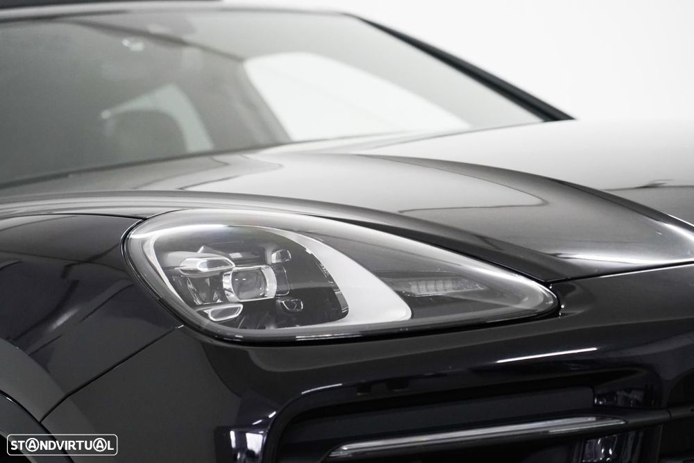 Porsche Cayenne E-Hybrid - 21