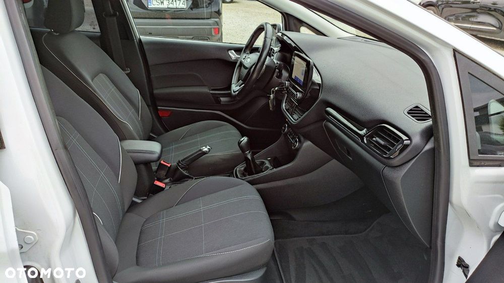 Ford Fiesta - 29