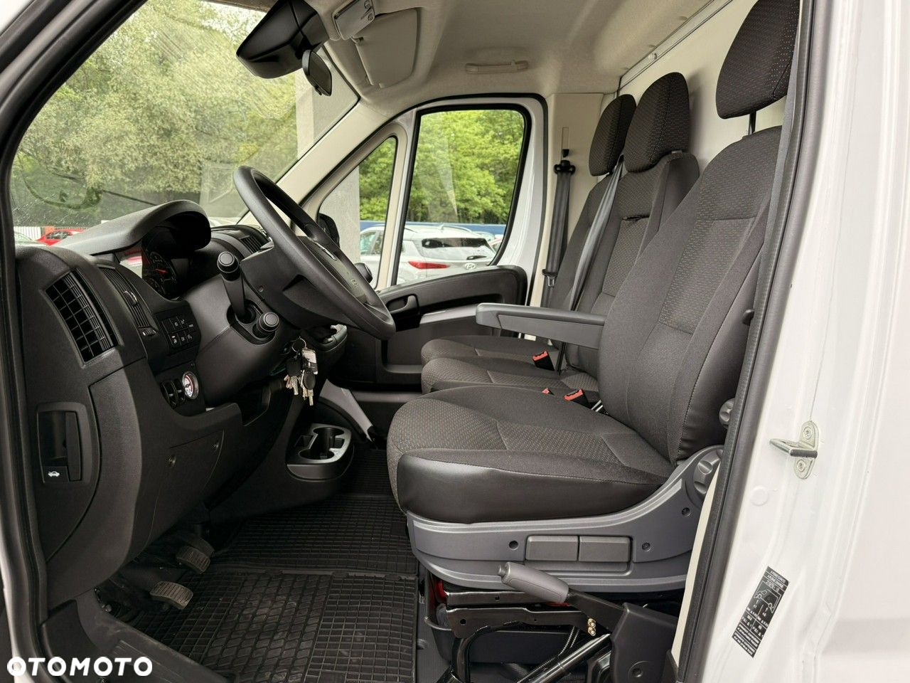 Opel Movano - 11