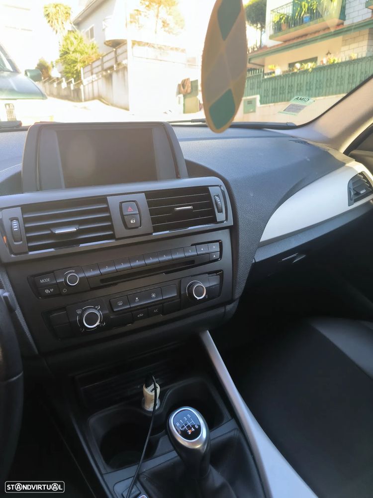 BMW 116 d EfficientDynamics - 4