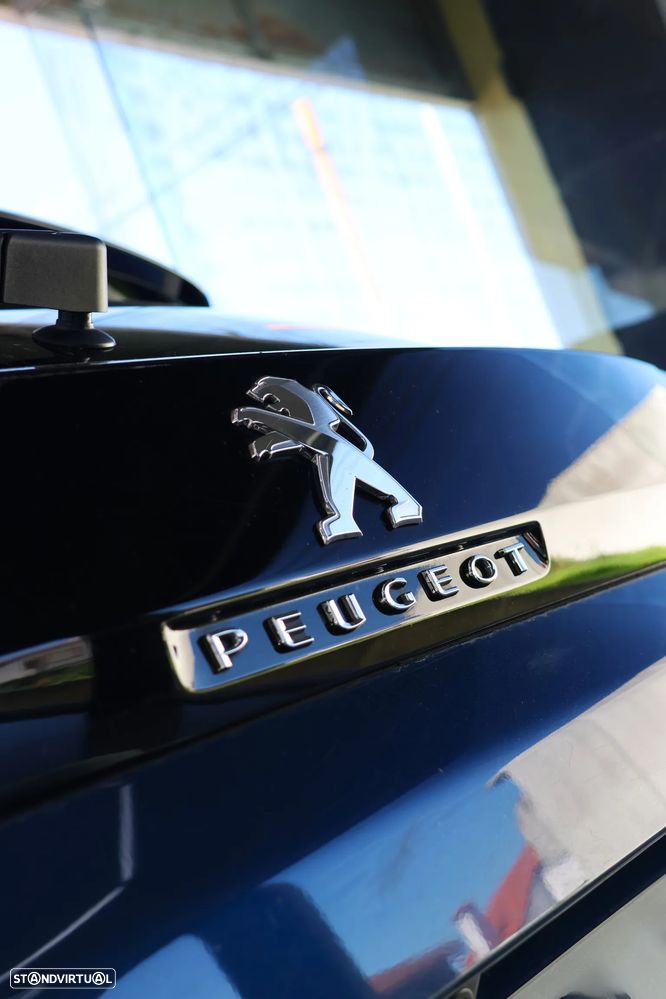 Peugeot 3008 1.2 PureTech GT EAT8 - 12
