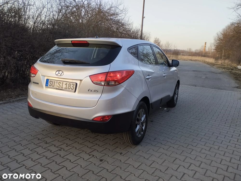 Hyundai ix35 1.6 2WD Fifa World Cup Edition - 8