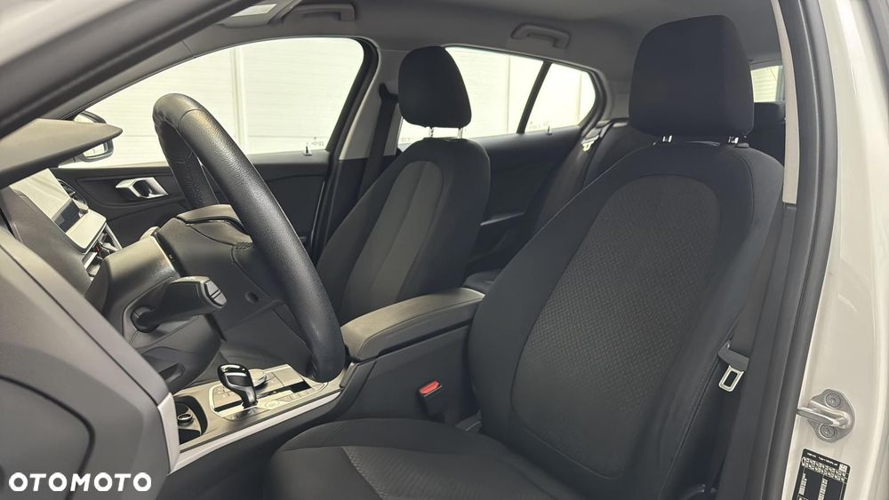 BMW Seria 1 118i Advantage - 12