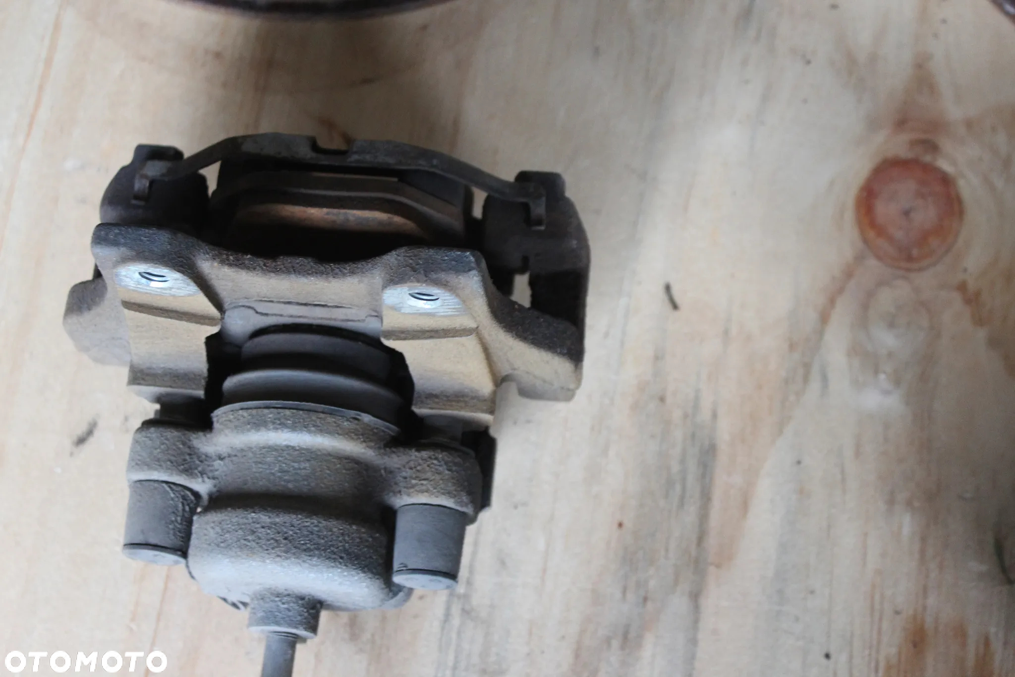 ZACISKI TARCZE HAMULCE TYLNE BMW E90 E91 336 MM  2009 - 9