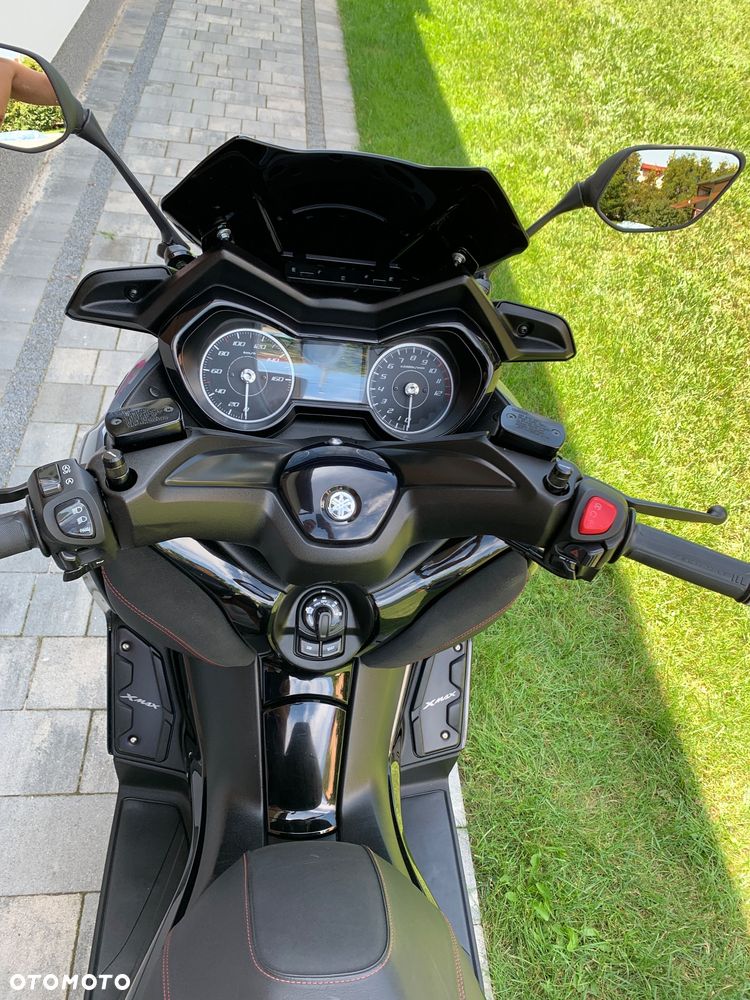 Yamaha X-max - 11