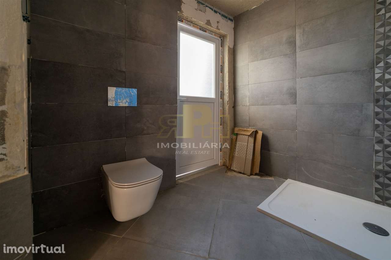 Moradia em Banda T2 Venda em Moçarria,Santarém - Grande imagem: 5/18