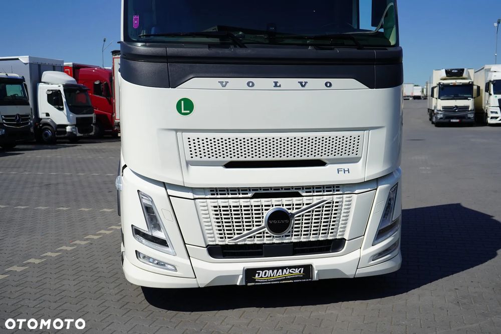 Volvo / FH / AREO / 460 / I – SAVE / LOW DECK / MEGA / XL / E 6 / ACC / I -COOL - 31