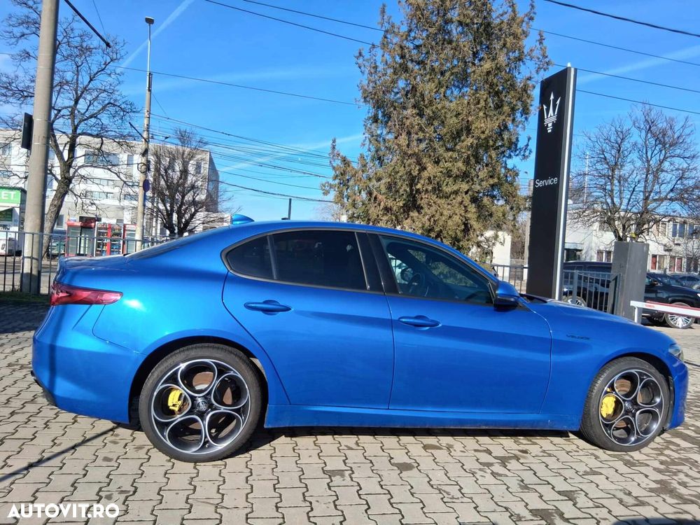 Alfa Romeo Giulia - 4