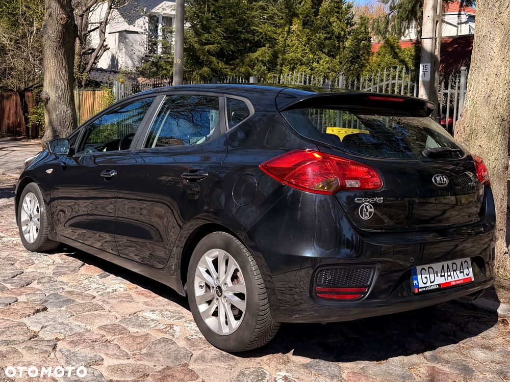 Kia Ceed 1.4 CVVT Attract - 9