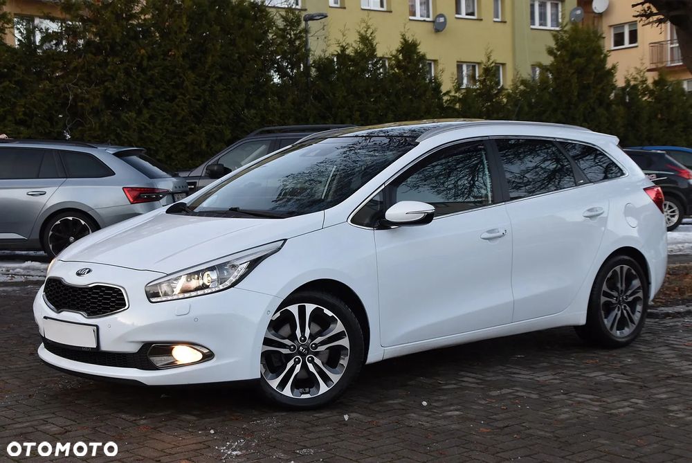 Kia Ceed - 3