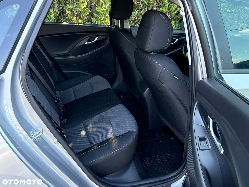 Hyundai i30 1.5 DPI Comfort - 8