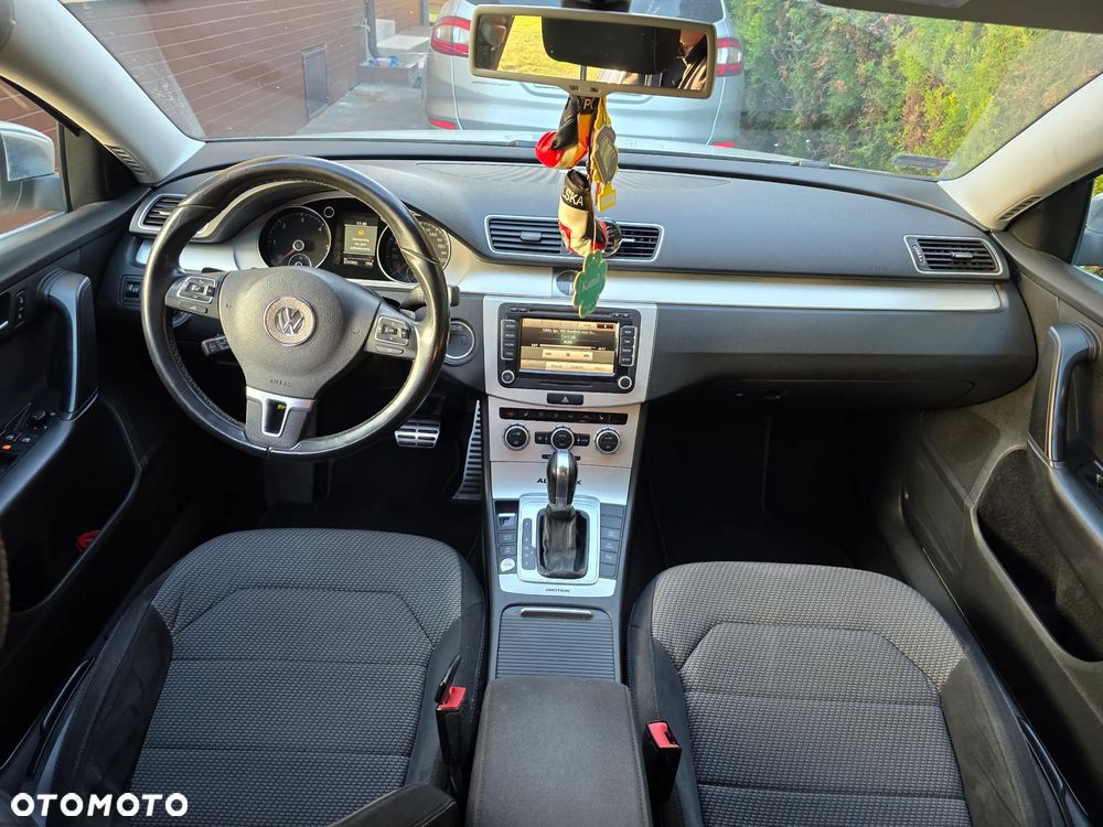 Volkswagen Passat 2.0 TDI 4Mot Highline DSG - 14