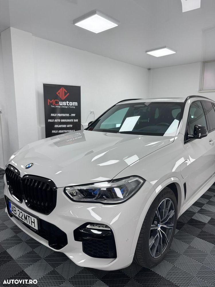 BMW X5 xDrive45e - 1