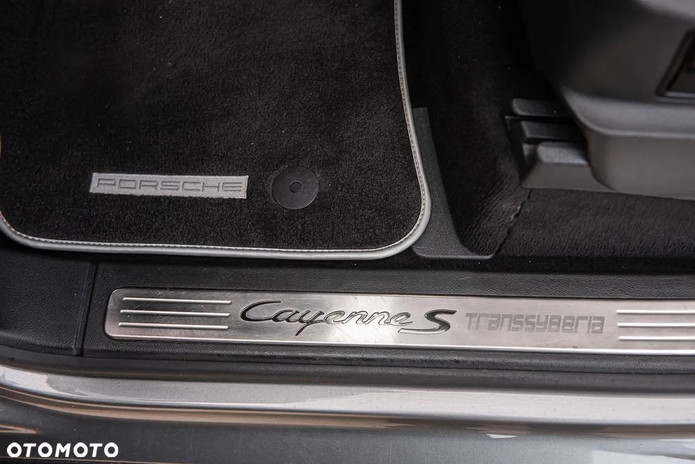 Porsche Cayenne S Tiptronic S Transsyberia - 25