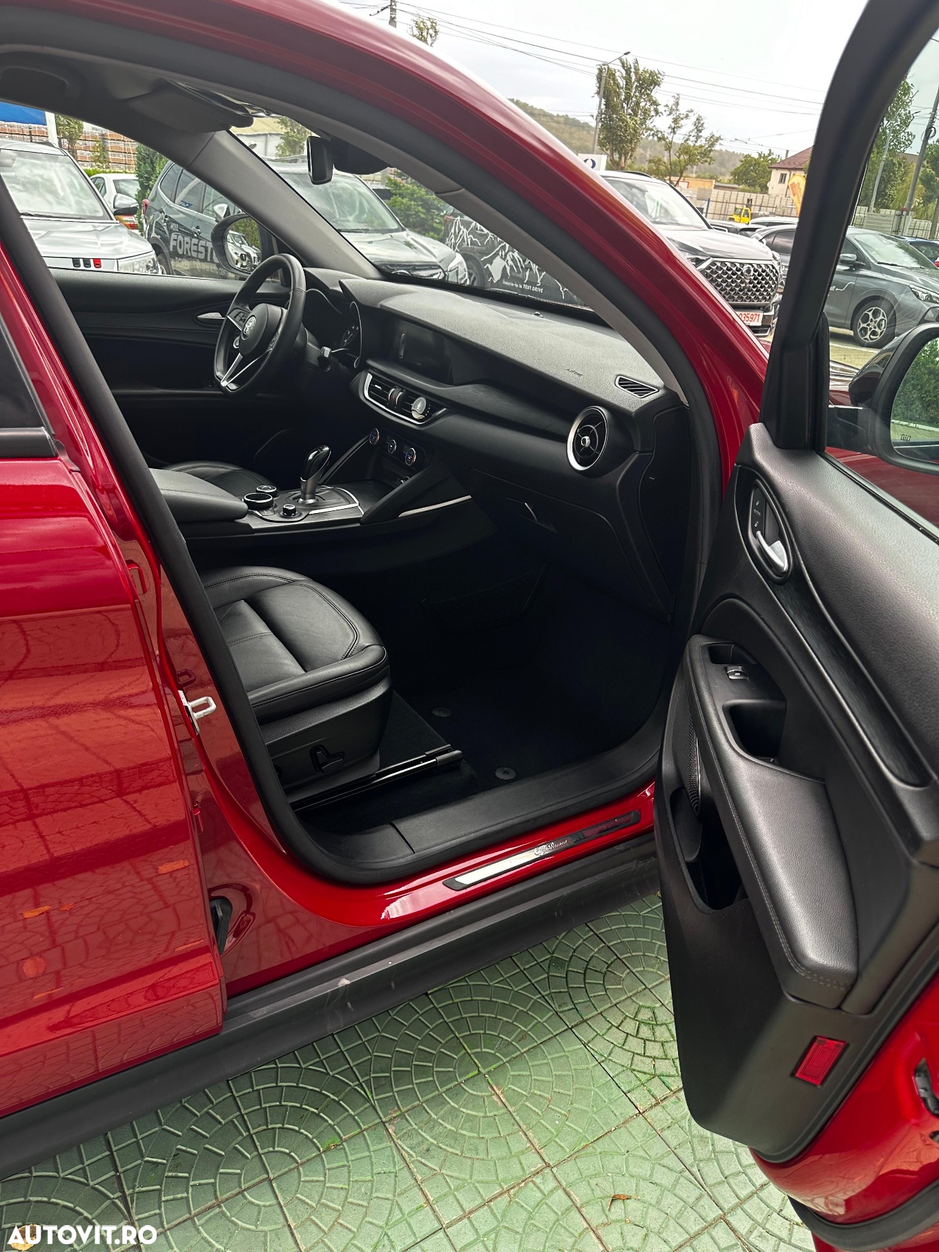 Alfa Romeo Stelvio 2.0 Turbo 16V AT8-Q4 Super - 24