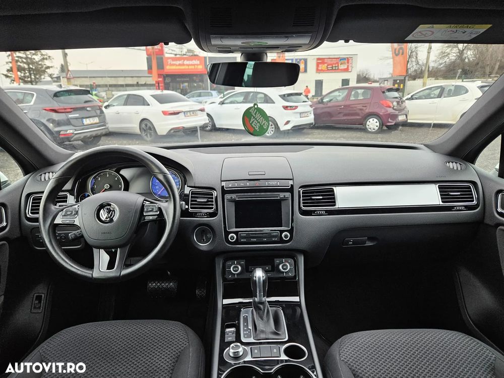 Volkswagen Touareg 3.0 V6 TDI BMT - 7