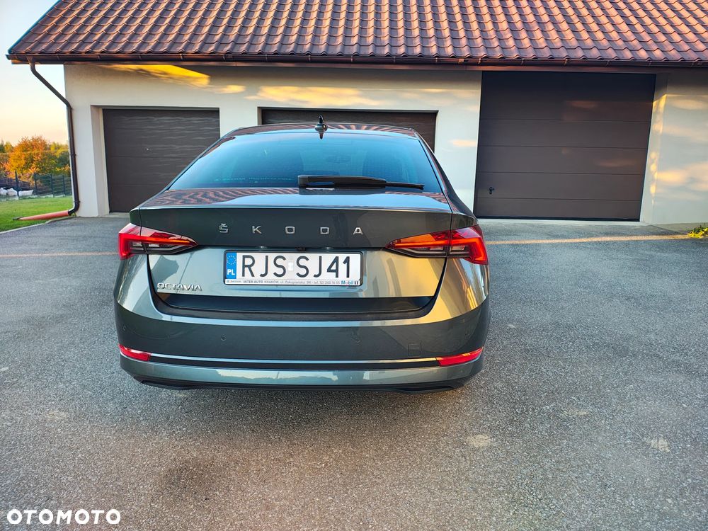Skoda Octavia 1.5 TSI ACT Style - 25