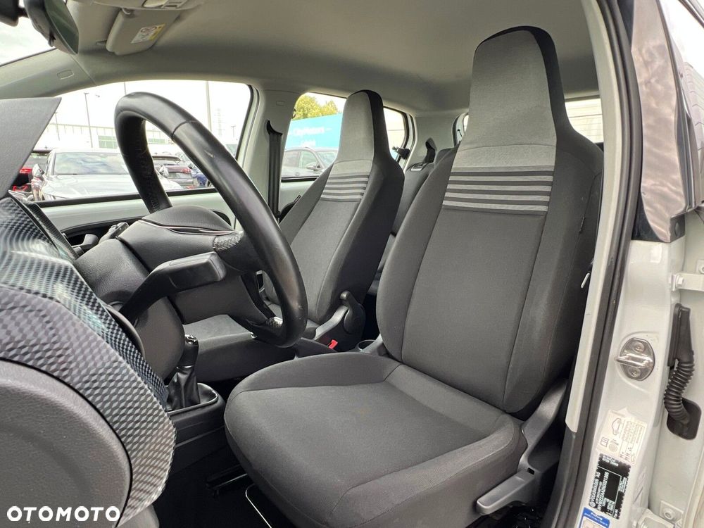 Volkswagen up! 1.0 move - 21