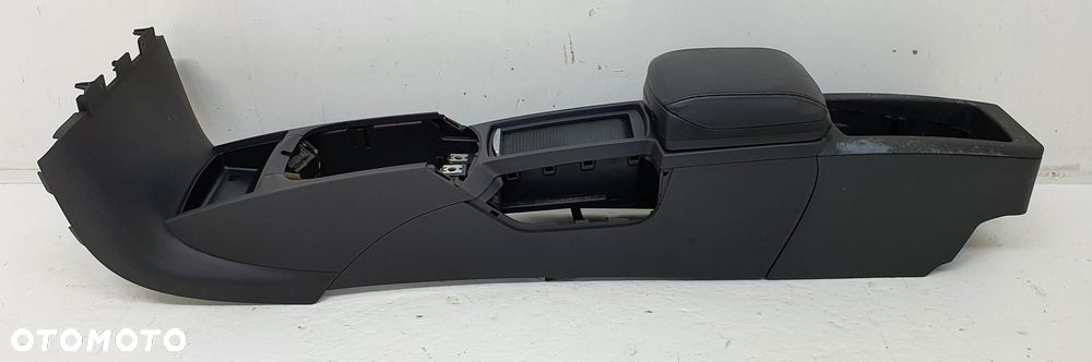 TUNEL ŚRODKOWY PODŁOKIETNIK VOLVO C70 II - 10