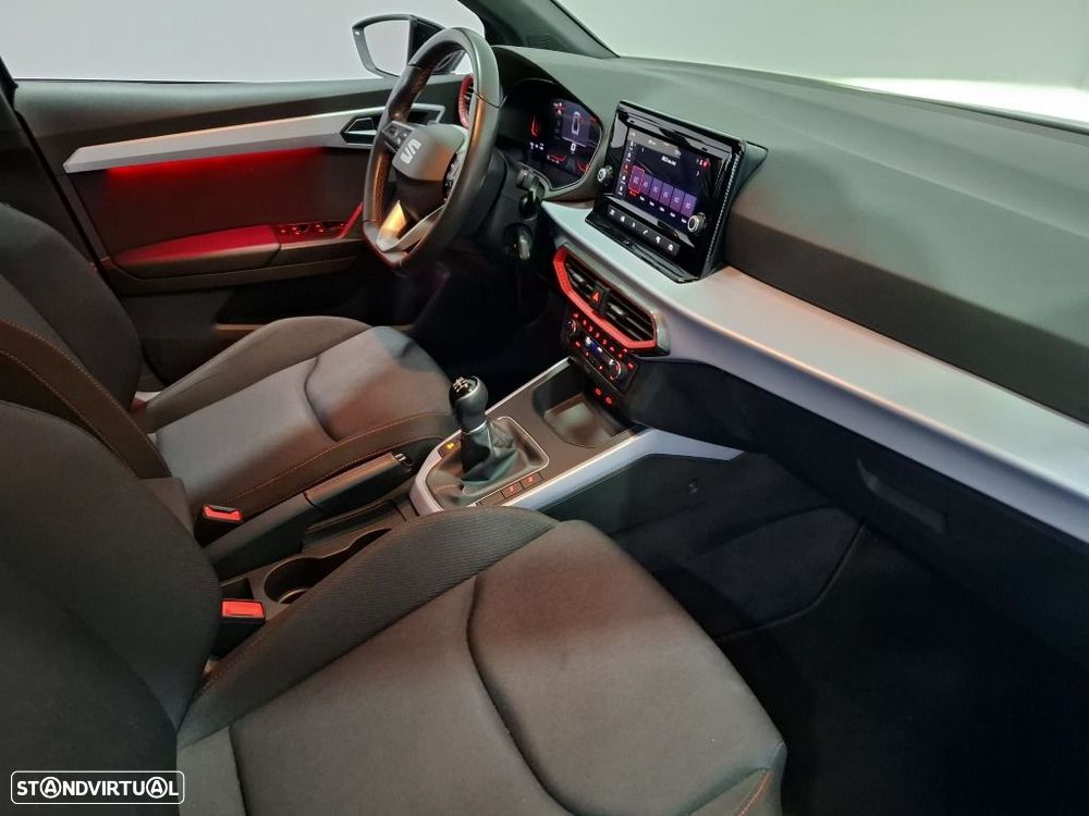 SEAT Arona 1.0 TSI FR - 15