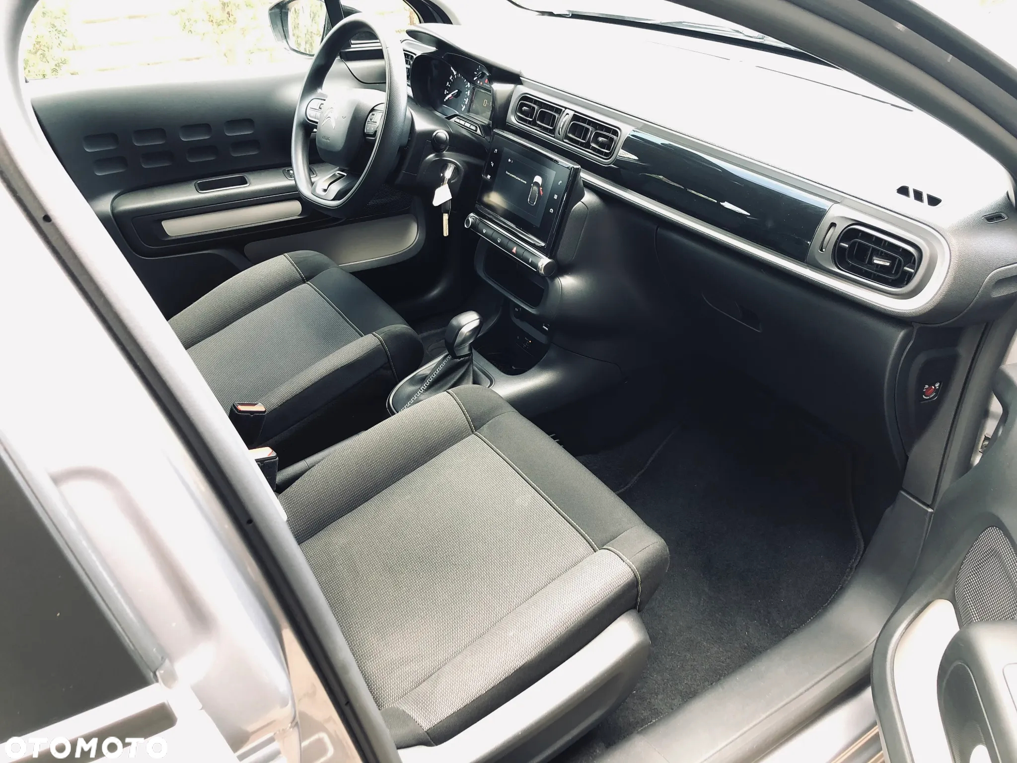 Citroën C3 1.2 PureTech Elle EAT6 - 17