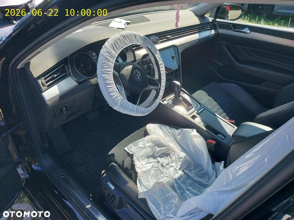 Volkswagen Passat 2.0 TDI Elegance DSG - 10