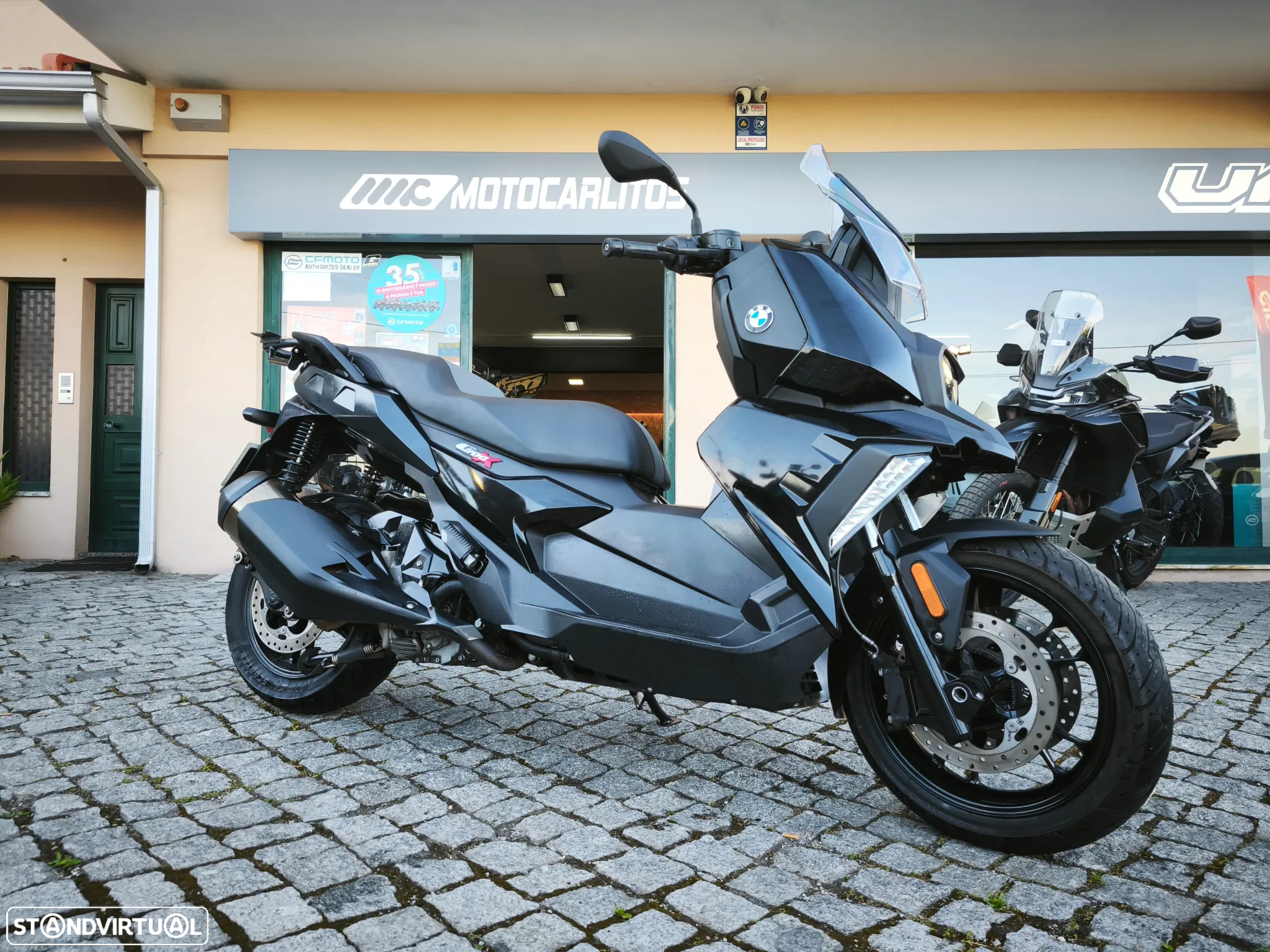 BMW C 400 X Black Scooter - 7