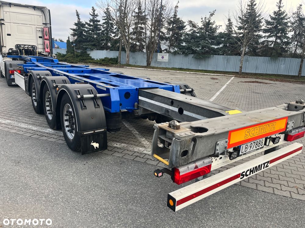 Schmitz Cargobull SCB / Podkontenerowa / pod kontenerowa / 20" 2x20" 40" / super stan / opony 70% / 2 osie podnoszone / mało używana - 20