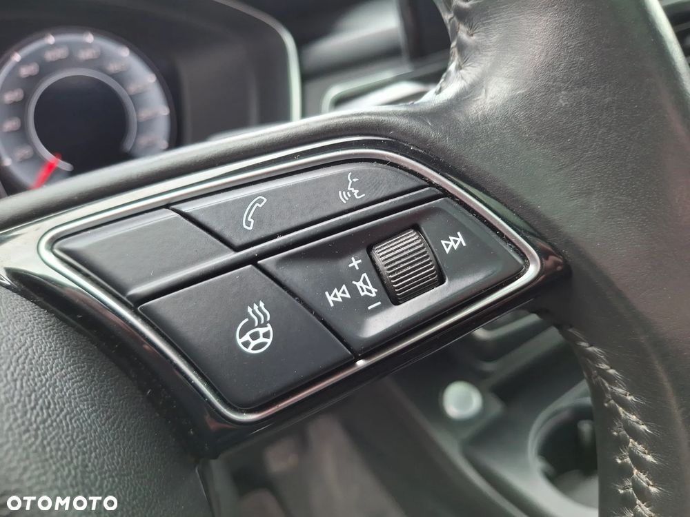 Audi A4 Allroad - 12