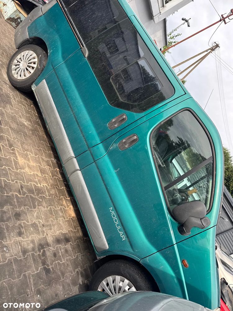 Renault Trafic II 1.9 DCI na części - 2