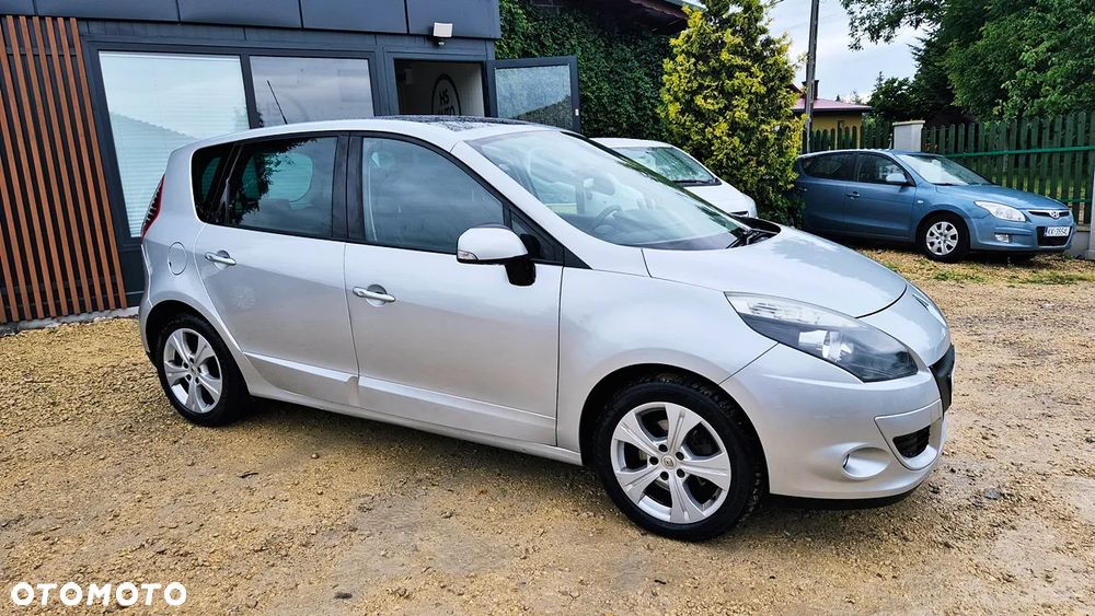 Renault Scenic 1.6 16V 110 Paris - 6