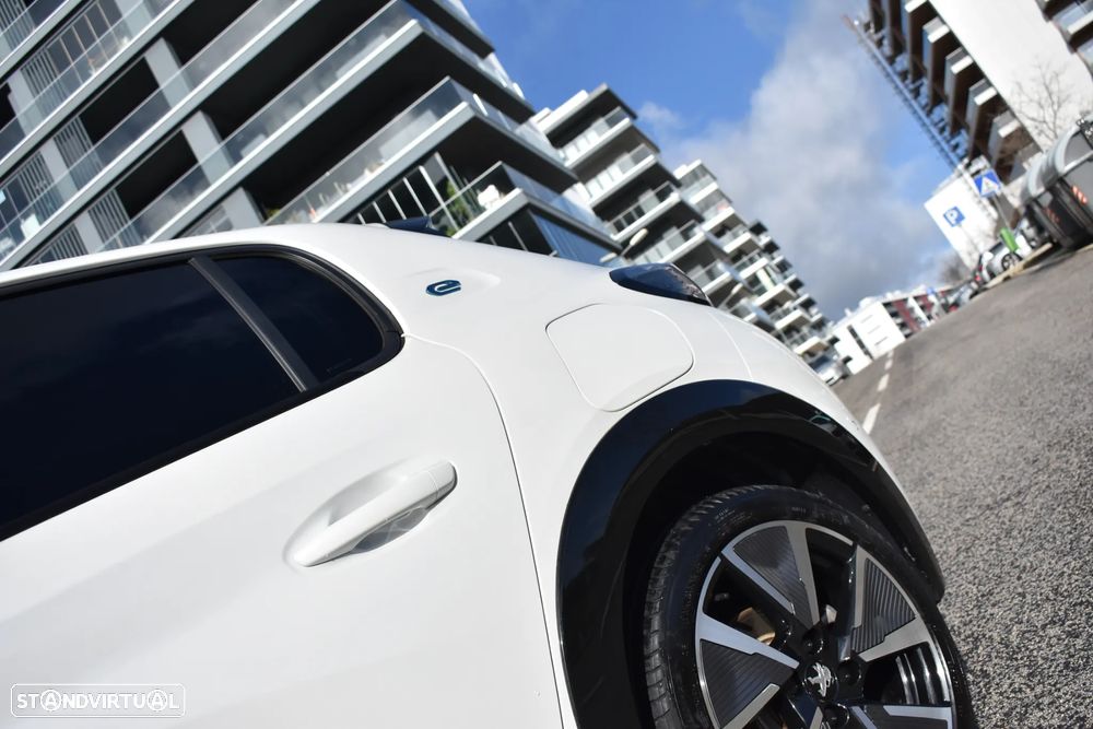 Peugeot e-208 GT - 5