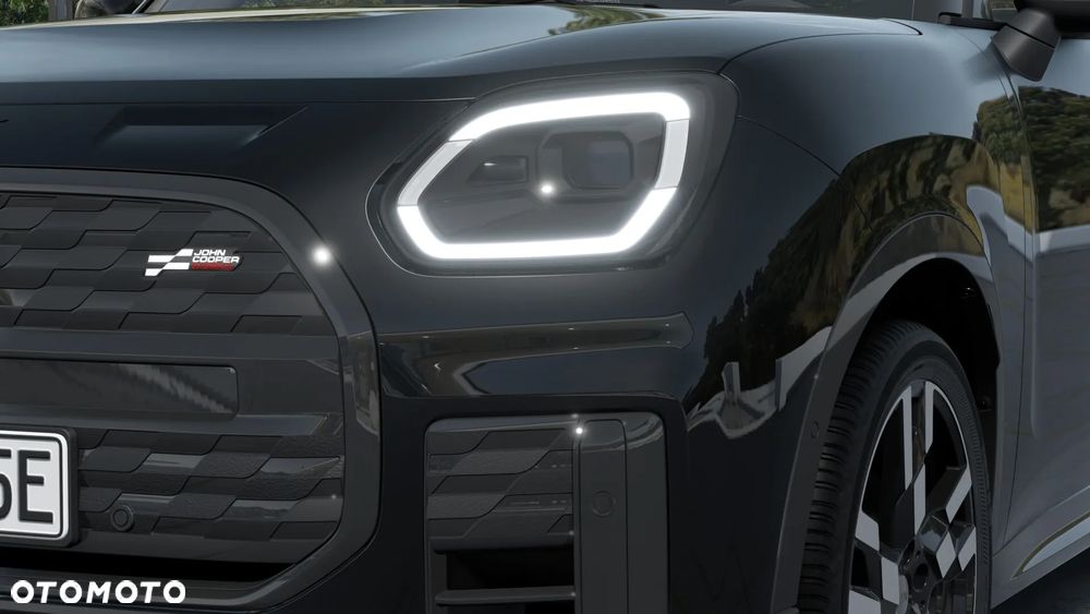 MINI Countryman SE ALL4 John Cooper Works Trim - 9