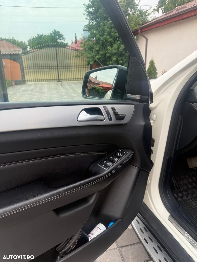 Mercedes-Benz ML - 8