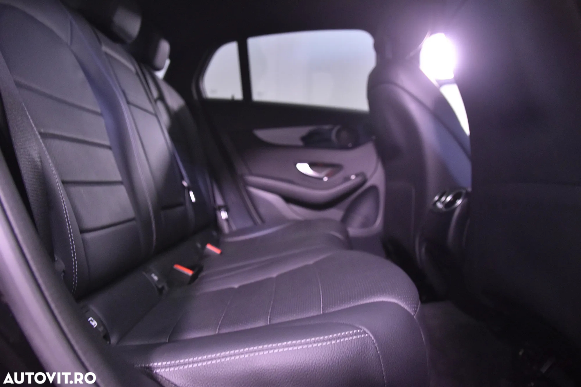 Mercedes-Benz GLC Coupe 200 4MATIC MHEV - 12