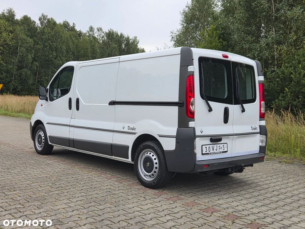Renault Trafic - 8