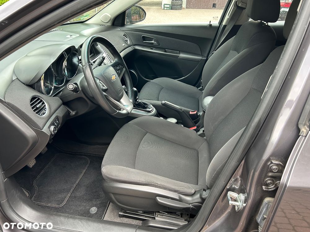 Chevrolet Cruze 1.8 LTZ - 15
