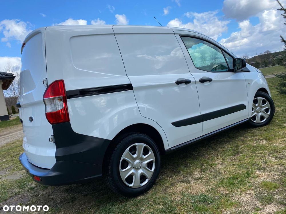 Ford TRANSIT COURIER - 11
